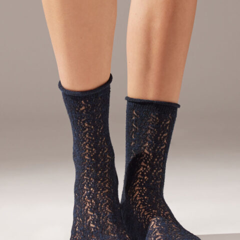 Fretwork Linen Blend Short Socks